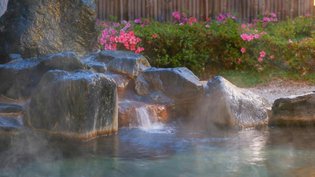 Hotel Ooedo Onsen Monogatari Aizu Zewnętrze zdjęcie